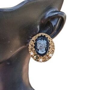Vintage West Germany Glass Cameo & Pearl Filigree Clip-On Earrings